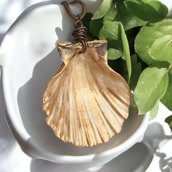 5 For $25💫Bronzed Metallic Nautical Sea Shell Scallop Necklace Pendant - Picture 3 of 4